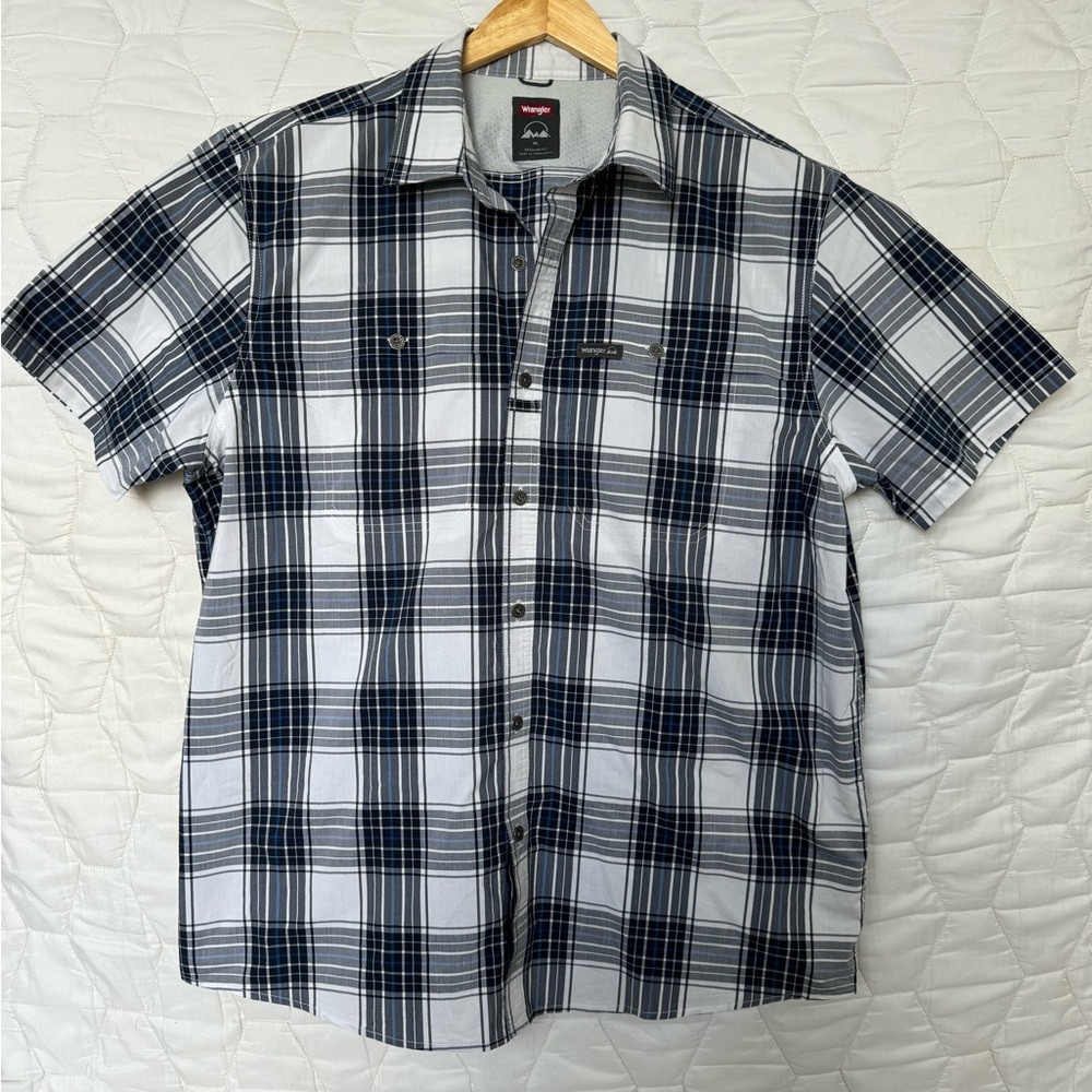 Wrangler men’s button up